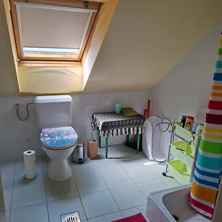 Thefi Vendeghaz Apartmán Zánka